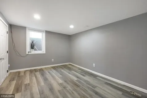 1066 Beatrice Street Eagan MN 55121