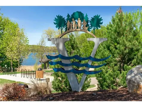 2215 Lake Circle Victoria MN 55386