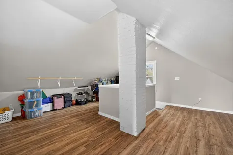 1349 10th Avenue S Fargo ND 58103