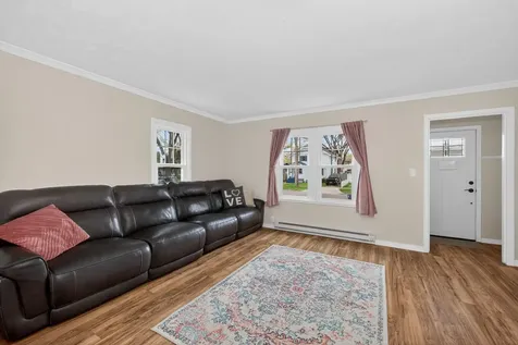 1349 10th Avenue S Fargo ND 58103