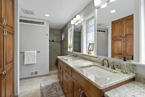 512 138th Avenue NE Ham Lake MN 55304