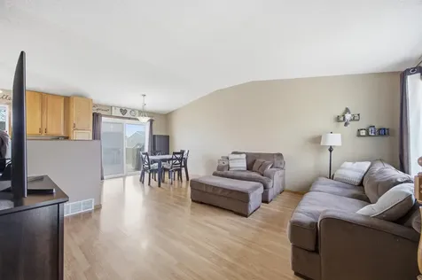 2126 59th Avenue S Fargo ND 58104