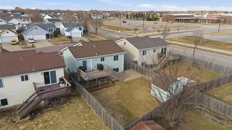 2126 59th Avenue S Fargo ND 58104