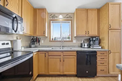 2126 59th Avenue S Fargo ND 58104