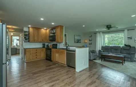 13355 Thomas Drive Little Falls MN 56345