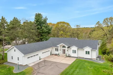 13355 Thomas Drive Little Falls MN 56345