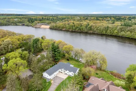 13355 Thomas Drive Little Falls MN 56345