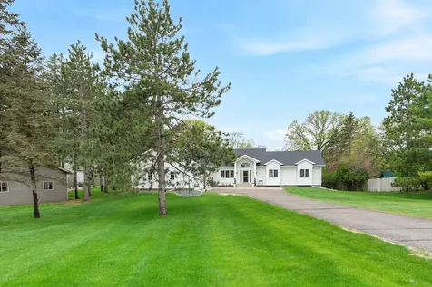 13355 Thomas Drive Little Falls MN 56345