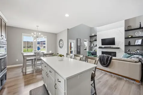523 33rd Way E West Fargo ND 58078
