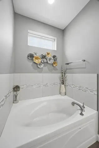 523 33rd Way E West Fargo ND 58078