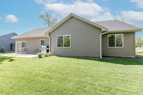 4704 381st Trail North Branch MN 55056