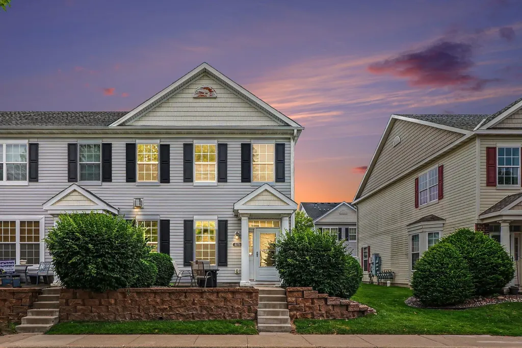 2171 Shamrock Place Chaska MN 55318