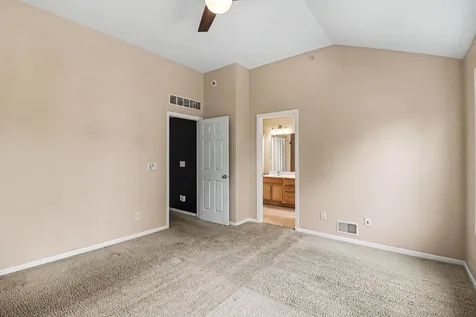 2171 Shamrock Place Chaska MN 55318