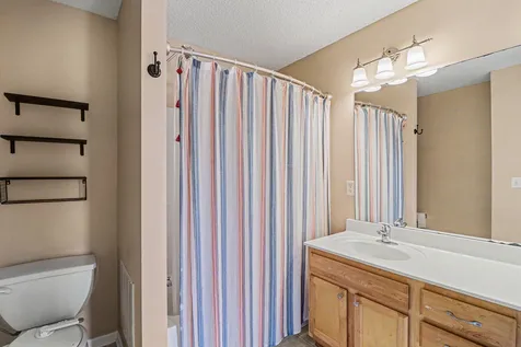 2171 Shamrock Place Chaska MN 55318