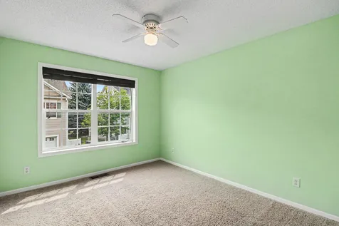 2171 Shamrock Place Chaska MN 55318