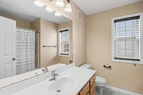 2171 Shamrock Place Chaska MN 55318