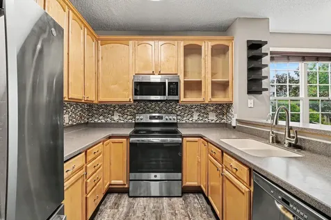 2171 Shamrock Place Chaska MN 55318