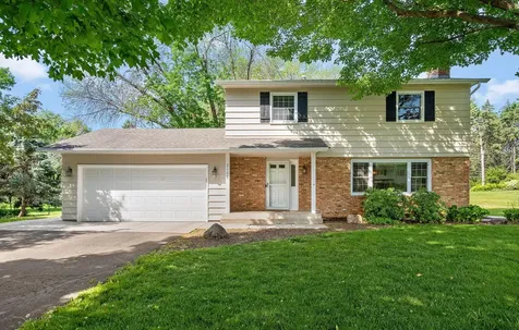 2105 Urbandale Lane N Plymouth MN 55447