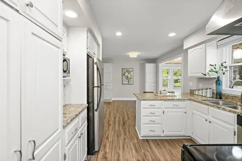 2105 Urbandale Lane N Plymouth MN 55447