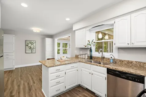 2105 Urbandale Lane N Plymouth MN 55447