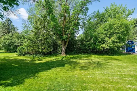 2105 Urbandale Lane N Plymouth MN 55447