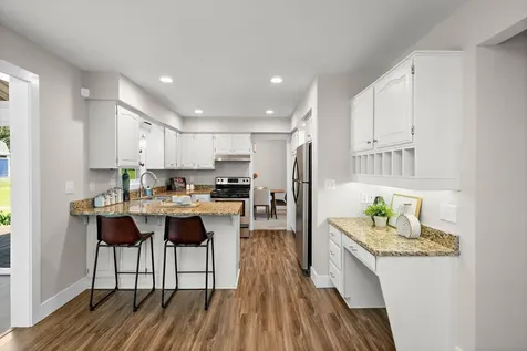 2105 Urbandale Lane N Plymouth MN 55447
