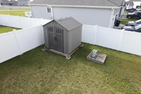 1719 67th Avenue S Fargo ND 58104