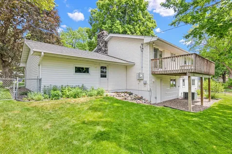 4829 Boone Circle N New Hope MN 55428