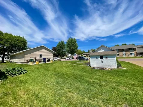 115 W Lincoln Street Springfield MN 56087