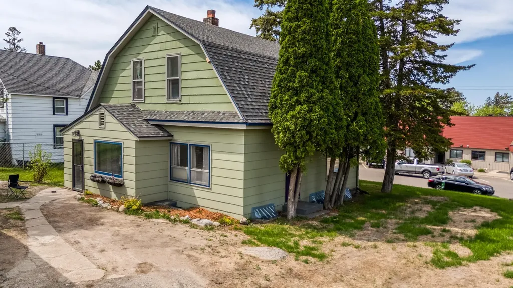 202 Division Street S Walker MN 56484