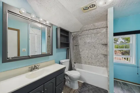 121 4th Avenue S South Saint Paul MN 55075