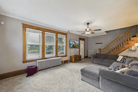 121 4th Avenue S South Saint Paul MN 55075