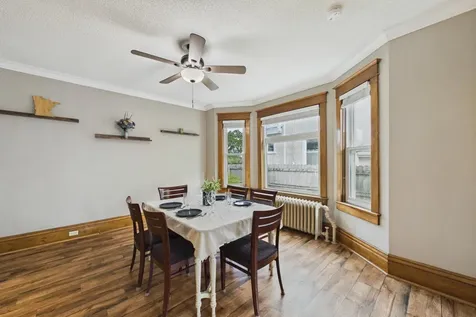 121 4th Avenue S South Saint Paul MN 55075