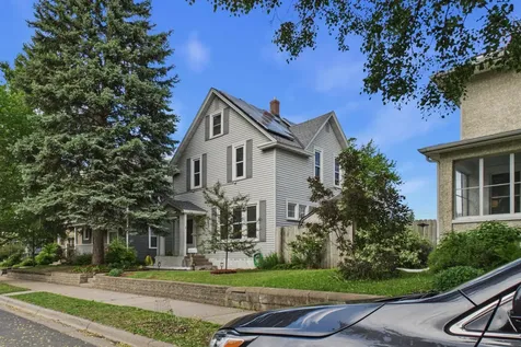 121 4th Avenue S South Saint Paul MN 55075