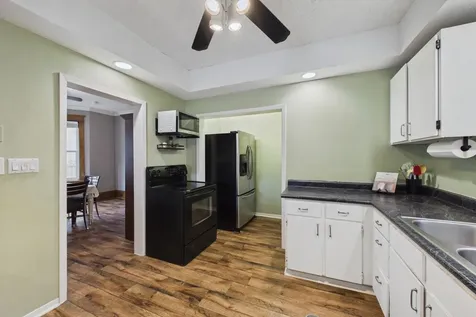 121 4th Avenue S South Saint Paul MN 55075