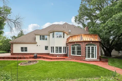 7631 S Bay Drive Bloomington MN 55438