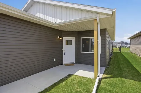 6873 67th Street S Horace ND 58047
