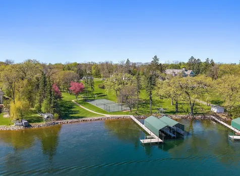 17950 Breezy Point Road Wayzata MN 55391