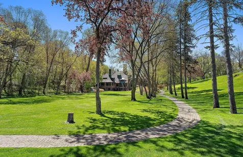 17950 Breezy Point Road Wayzata MN 55391