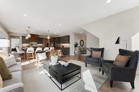 7698 22nd Avenue E Shakopee MN 55379