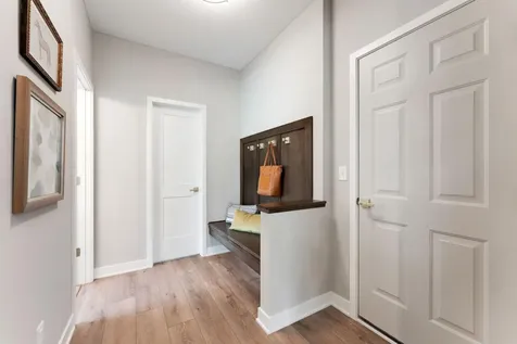 7698 22nd Avenue E Shakopee MN 55379