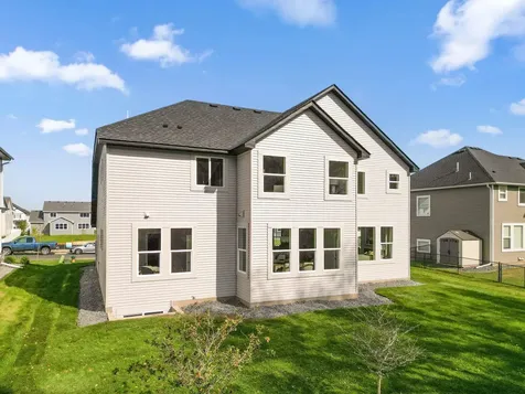 7698 22nd Avenue E Shakopee MN 55379