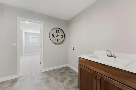 7698 22nd Avenue E Shakopee MN 55379