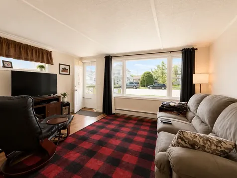 310 2nd Street Nashwauk MN 55769