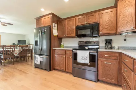 124 Bethesda Street NW Alexandria MN 56308