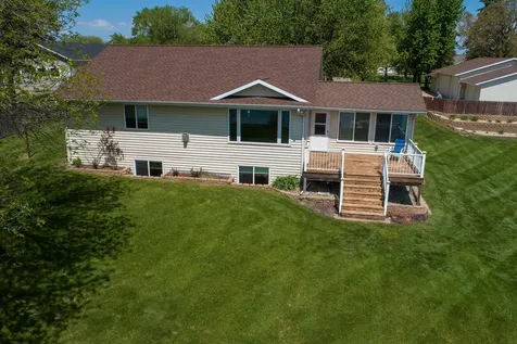 124 Bethesda Street NW Alexandria MN 56308