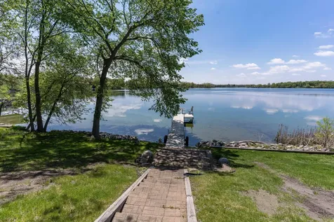 124 Bethesda Street NW Alexandria MN 56308