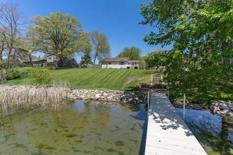 124 Bethesda Street NW Alexandria MN 56308