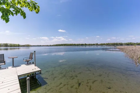 124 Bethesda Street NW Alexandria MN 56308