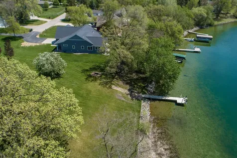 124 Bethesda Street NW Alexandria MN 56308